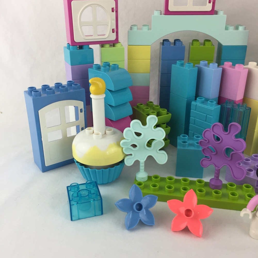 LEGO Duplo Pastel Mixed Lot 122 Pcs Disney Minnie Mouse Car Door Window Cupcake - Picture 2 of 10